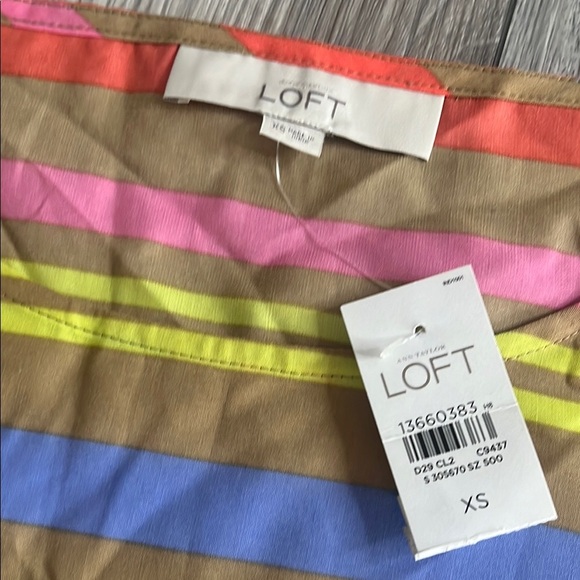 LOFT Multicolored Boxy Short Sleeve Tee - Picture 2 of 7